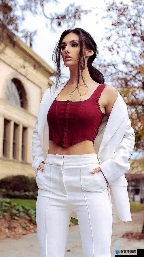 欧美少妇今春意性写真：探索成熟女性的魅力与风情