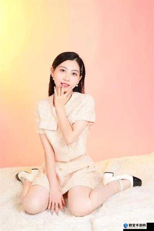 亚洲娇小女性的独特魅力与生活故事