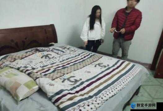 黑妹在泰国酒店与两人同行：三人行背后的真相