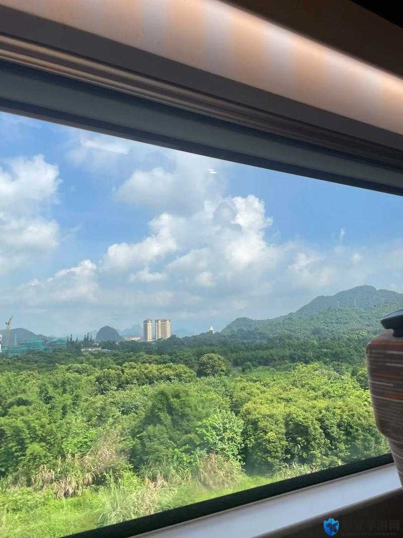 高铁上要她了好几次：一段引人深思的旅途插曲