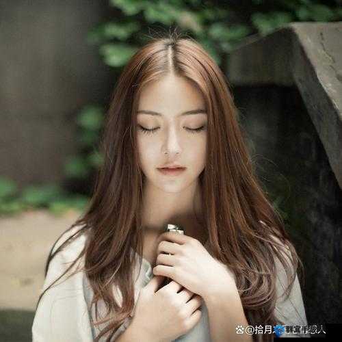 男生女生在一起愁愁愁真人:为何他们总是满面愁容