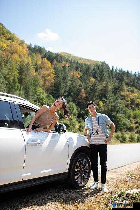 我夫妻俩和朋友夫妻自驾游一起探索美好旅程
