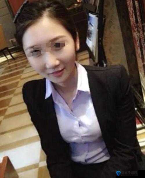 女保险公司销售员 3:职场奋斗与客户服务的传奇之旅