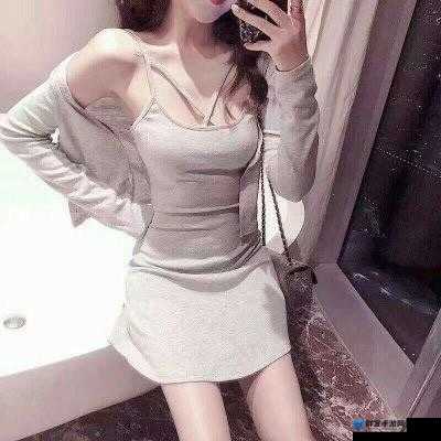 头像女下半部位图片透明高清：展现女性独特魅力风采