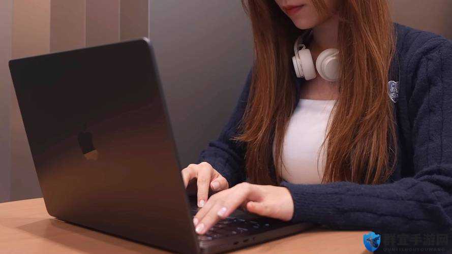 性系MACBOOK-PRO 高清停运了：探究背后的原因与影响