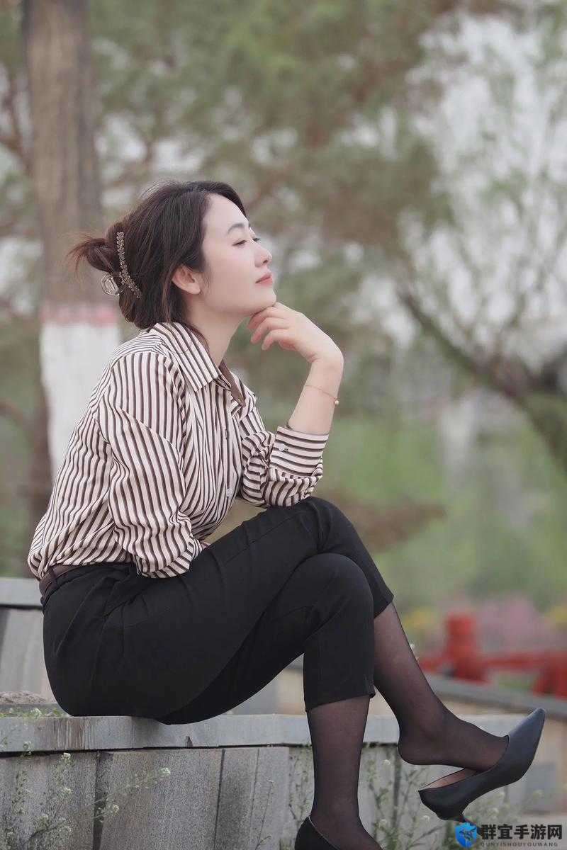 岳妇伦丰满 69XX 麻豆：征服男人的完美曲线