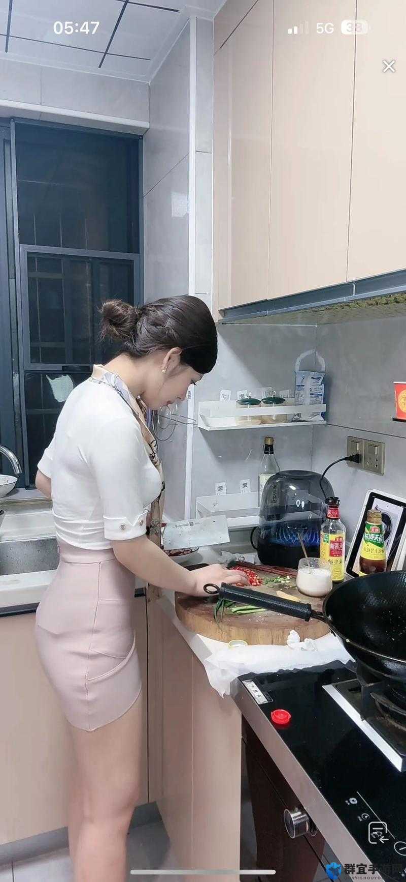 精品人妻人人爽久久爽 OV 蜜桃带来极致愉悦体验