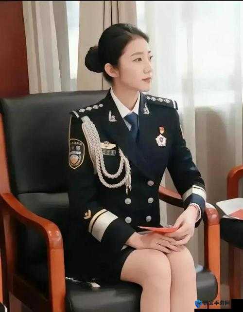 张津瑜：电梯视频的女主角，还是打工人？