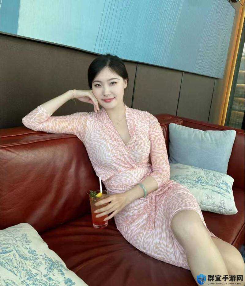 老熟妇 DHBBBBB 在线观看：中年女性的魅力与情感