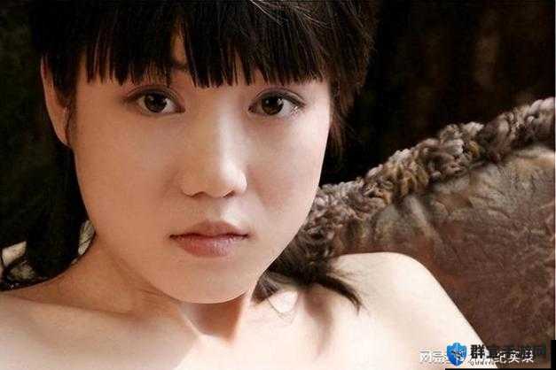 张筱雨人体45：关于其艺术价值与表现形式的探讨