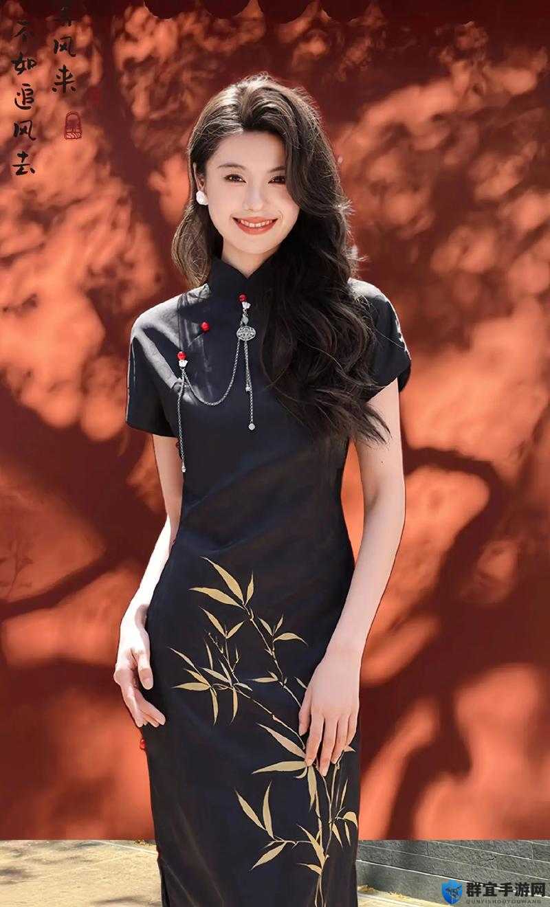 师佳芯国风旗袍：传统与现代的完美融合，展现东方女性优雅魅力