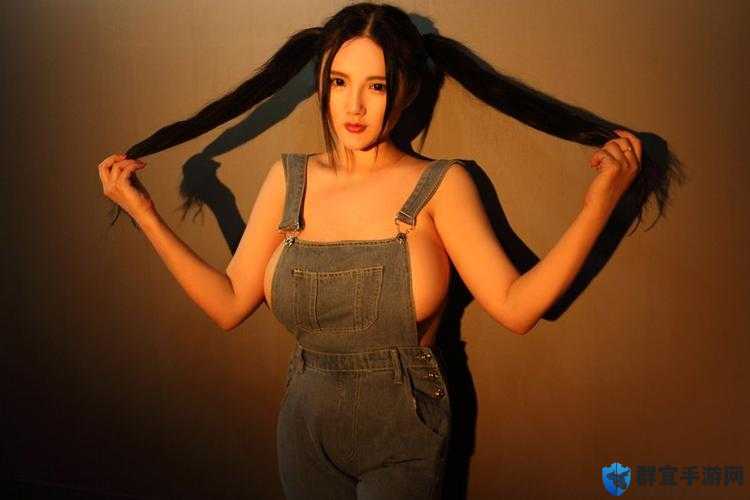 爆乳美女高潮喷水91九色：揭秘性感女神的极致诱惑与视觉盛宴