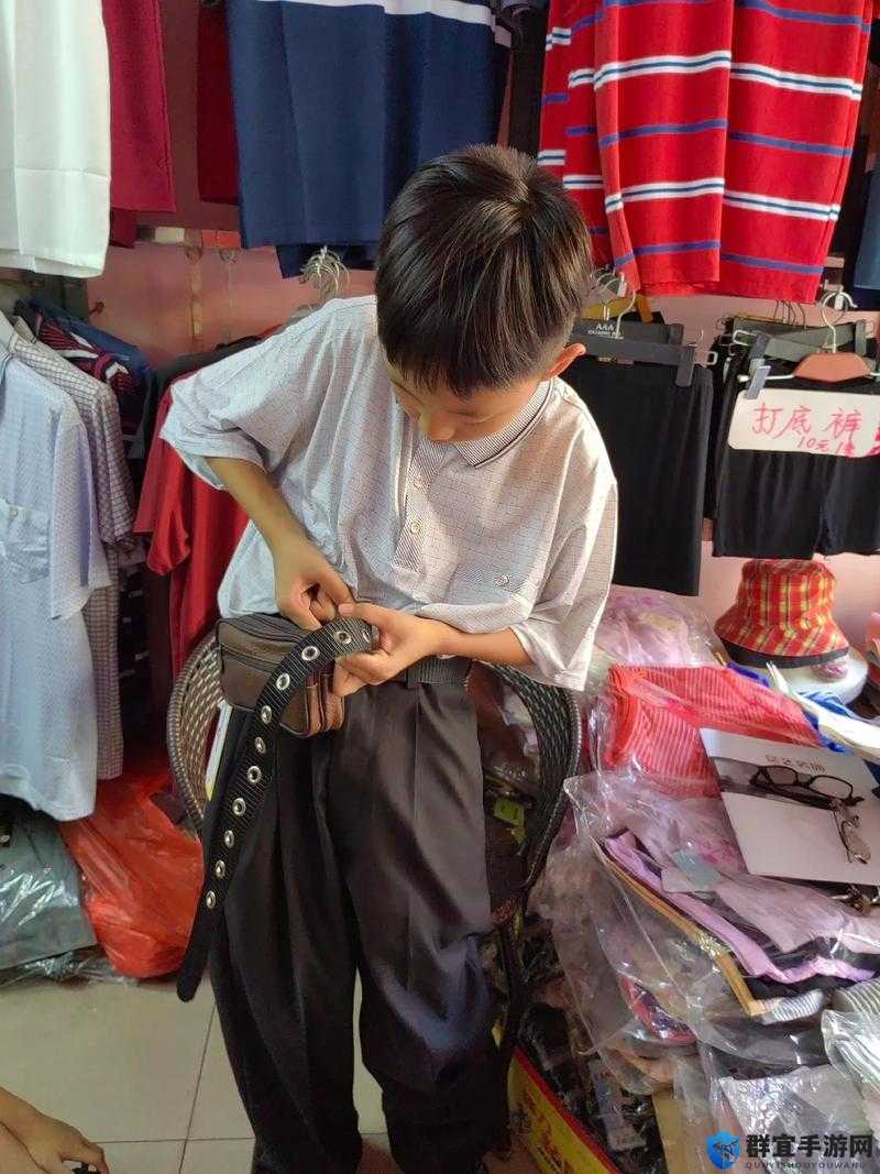 8 至 10 岁儿童为何会破小幼稚？这种现象背后的原因是什么？