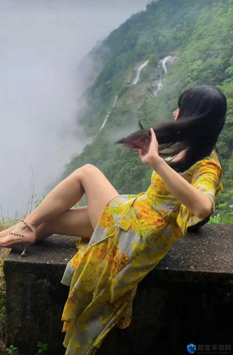 极品美女深山老林意外走红，网友纷纷惊叹