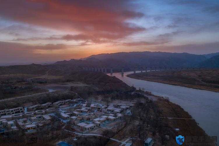 乡村夜话：大炕上的肉欲呻吟与隐秘情事，揭秘传统村落中的爱恨纠葛