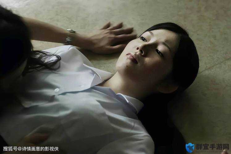 禁忌诱惑：十八岁直播间的秘密