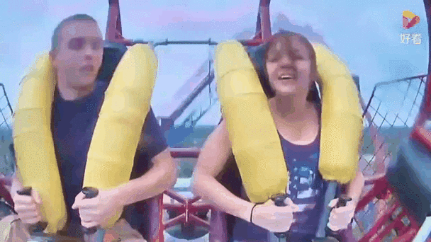 玩具C失控现场！她被灌满到失禁的惊悚瞬间